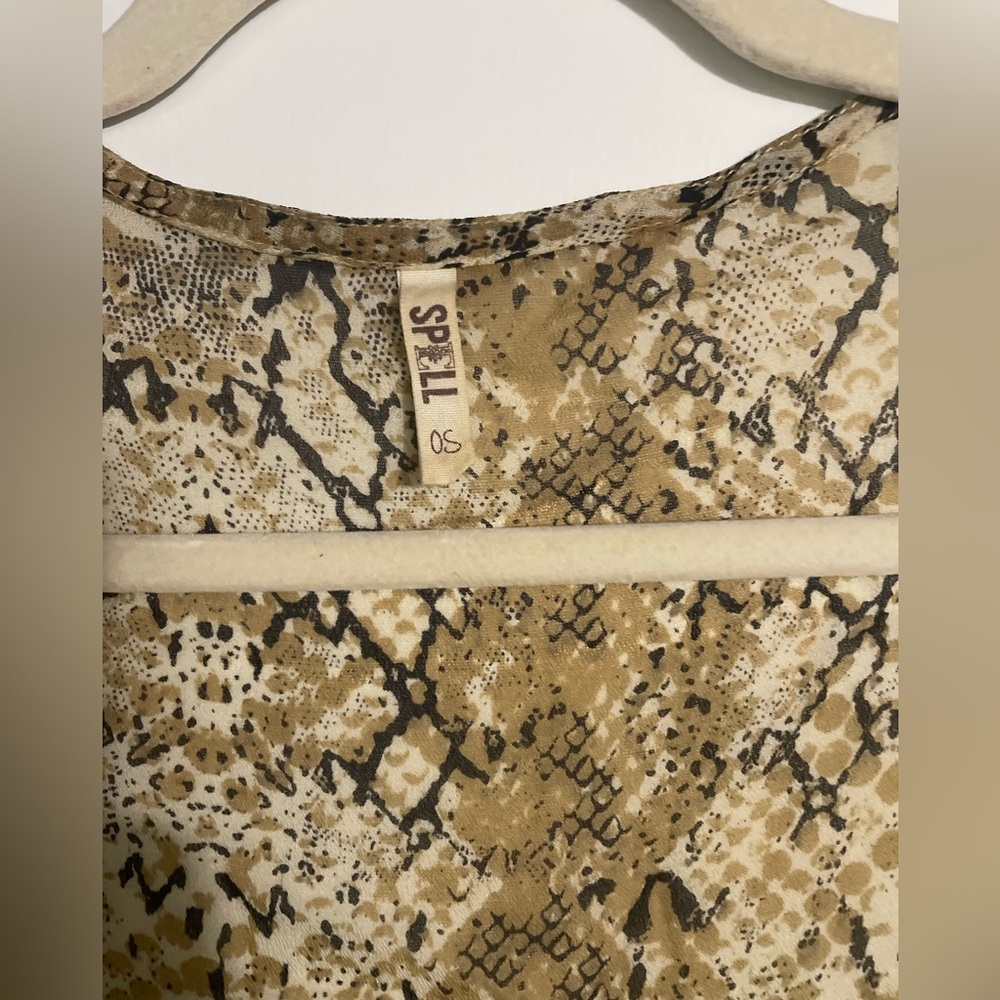 Spell Gypsy Vintage Aloha Python Duster OS - Picture 5 of 12
